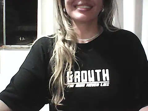 pregnanhot online show from September 14, 2025, 10:42 pm