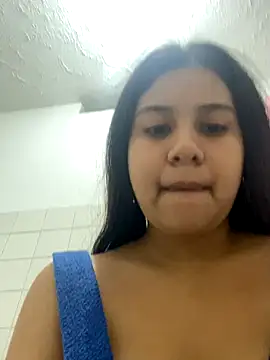 Snapshot of AntonellaCute_ab chatting on October 10, 2025, 1:15 am AntonellaCute ab online show from October 10, 2025, 1:15 am