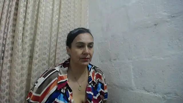 gabbyparker  online show from March 20, 2026, 9:47 am