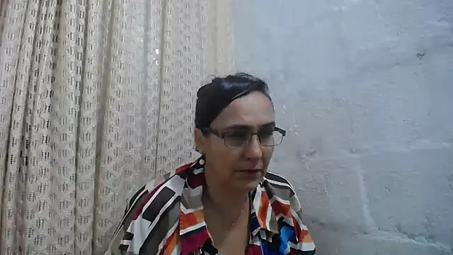 gabbyparker  online show from March 23, 2026, 6:39 am