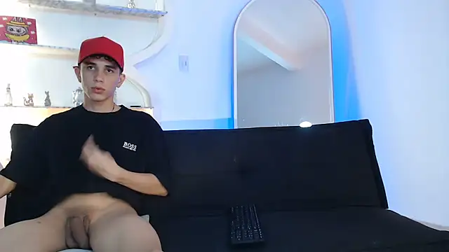 THREE GUYS HOT online show from September 18, 2025, 7:38 pm