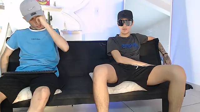 THREE GUYS HOT online show from October 27, 2025, 7:18 pm