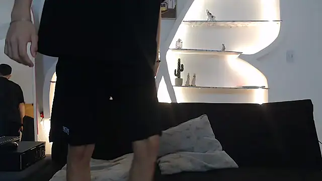 THREE GUYS HOT online show from November 13, 2025, 7:13 pm