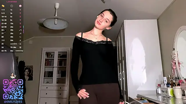 DarlineBrustera online show from April 19, 2026, 6:10 pm