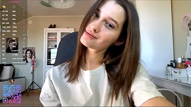 Snapshot of DarlineBrustera chatting on July 30, 2026, 2:27 pm DarlineBrustera online show from July 30, 2026, 2:27 pm