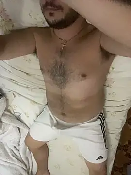 Snapshot of HOTDAN92 chatting on October 19, 2025, 2:29 pm HOTDAN92 online show from October 19, 2025, 2:29 pm