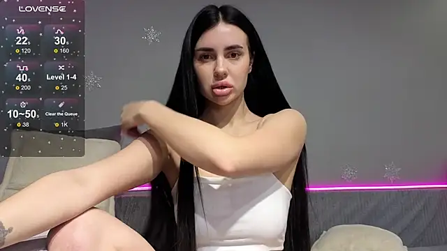 Mary  foxy online show from December 15, 2025, 9:08 pm