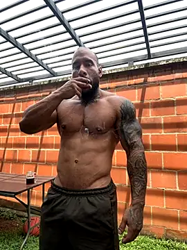 Snapshot of Andrew_Johnnson chatting on October 8, 2025, 3:20 pm Andrew Johnnson online show from October 8, 2025, 3:20 pm