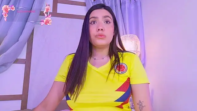 RenataLeclair online show from June 23, 2026, 4:16 pm