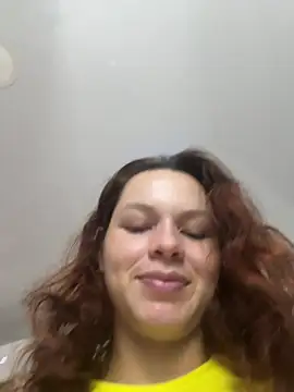Snapshot of miacarrot chatting on June 27, 2026, 3:06 pm miacarrot online show from June 27, 2026, 3:06 pm