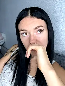 Snapshot of karrr__aaa chatting on September 21, 2025, 2:40 pm karrr aaa online show from September 21, 2025, 2:40 pm