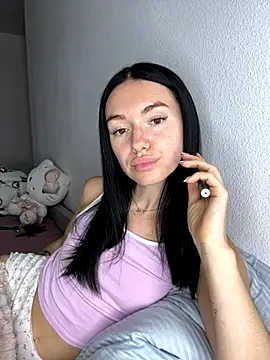 Snapshot of karrr__aaa chatting on September 23, 2025, 8:12 pm karrr aaa online show from September 23, 2025, 8:12 pm