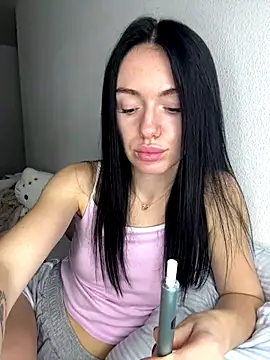 Snapshot of karrr__aaa chatting on November 18, 2025, 9:41 pm karrr aaa online show from November 18, 2025, 9:41 pm