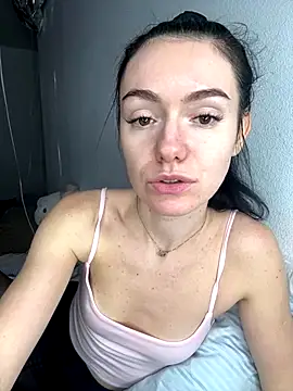 Snapshot of karrr__aaa chatting on December 14, 2025, 10:14 pm karrr aaa online show from December 14, 2025, 10:14 pm