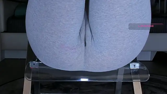 Snapshot of Cameltoe_squirt_inPants chatting on May 26, 2026, 7:15 am Cameltoe squirt inPants online show from May 26, 2026, 7:15 am