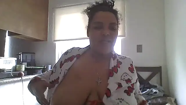 OnlyOneMeeks online show from May 4, 2026, 6:48 pm