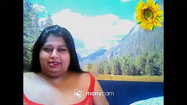Snapshot of indianhoney694u chatting on March 1, 2025, 5:09 am indianhoney694u online show from March 1, 2025, 5:09 am