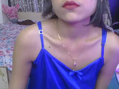 hoty-priya online show from March 25, 2026, 4:40 am