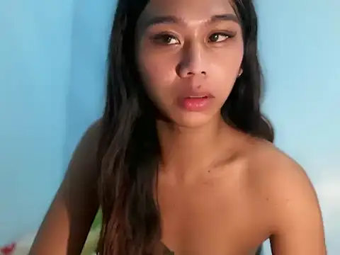 Snapshot of sweety_kyrah18 chatting on December 3, 2025, 12:47 pm sweety kyrah18 online show from December 3, 2025, 12:47 pm