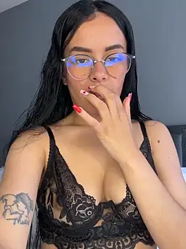 Melissa coch online show from February 18, 2026, 4:03 pm