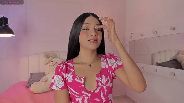 Snapshot of Doll_Isa_ chatting on May 5, 2026, 9:12 pm Doll Isa online show from May 5, 2026, 9:12 pm