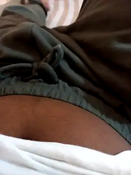 Snapshot of Mahiya0 chatting on October 31, 2025, 2:18 pm Mahiya0 online show from October 31, 2025, 2:18 pm