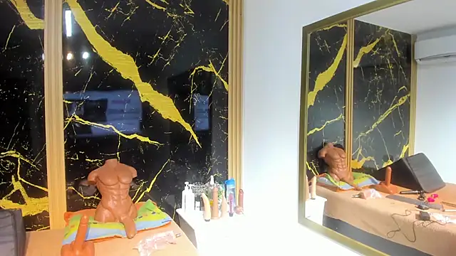 AdrianaVegga online show from March 18, 2026, 2:26 am