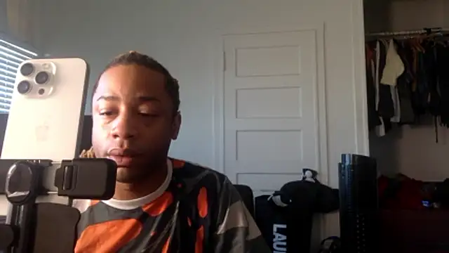 Diodre Benyoon online show from January 12, 2026, 11:21 pm