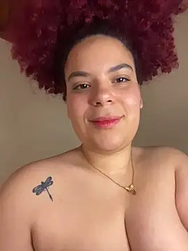 Snapshot of Enyagleam_ chatting on November 13, 2025, 4:44 am Enyagleam online show from November 13, 2025, 4:44 am