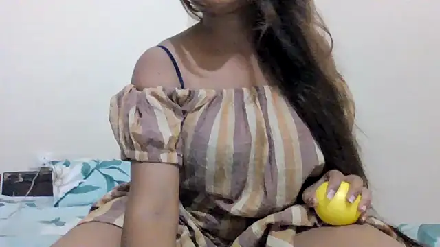 Little toy girl online show from July 7, 2026, 5:43 am