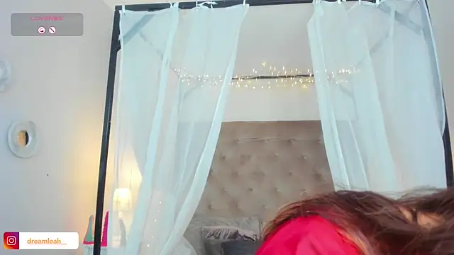 Snapshot of dreamleah_ chatting on November 23, 2025, 5:18 am dreamleah online show from November 23, 2025, 5:18 am