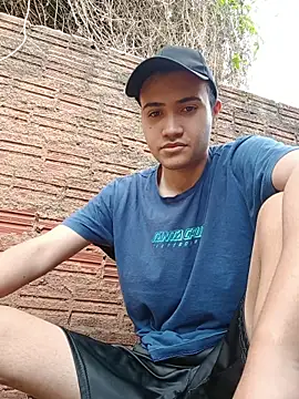Snapshot of novinho_safado__ chatting on May 26, 2026, 4:25 pm novinho safado online show from May 26, 2026, 4:25 pm