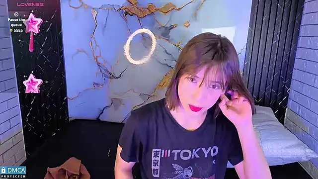 Snapshot of nena_cupcake_ chatting on November 3, 2025, 11:00 am nena cupcake online show from November 3, 2025, 11:00 am