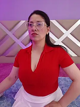 Snapshot of Alana_steel_1 chatting on November 13, 2025, 12:15 pm Alana steel 1 online show from November 13, 2025, 12:15 pm