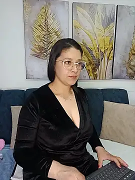 Snapshot of Alana_steel_1 chatting on November 27, 2025, 7:38 pm Alana steel 1 online show from November 27, 2025, 7:38 pm