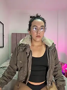 alehia cute online show from August 6, 2026, 12:34 am