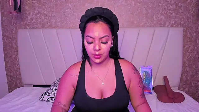 Snapshot of Amaranta_carey chatting on February 2, 2026, 12:20 am Amaranta carey online show from February 2, 2026, 12:20 am