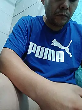 Snapshot of fboycdjuaez chatting on May 25, 2026, 2:28 am fboycdjuaez online show from May 25, 2026, 2:28 am