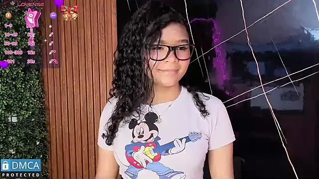 leidy morales  online show from April 23, 2026, 10:36 am