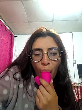 Snapshot of Natalykaty chatting on September 19, 2025, 4:36 am Natalykaty online show from September 19, 2025, 4:36 am