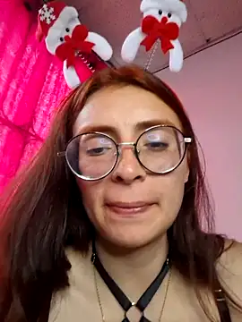 Snapshot of Natalykaty chatting on December 16, 2025, 7:30 pm Natalykaty online show from December 16, 2025, 7:30 pm