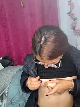 Snapshot of Natalykaty chatting on February 6, 2026, 3:44 am Natalykaty online show from February 6, 2026, 3:44 am