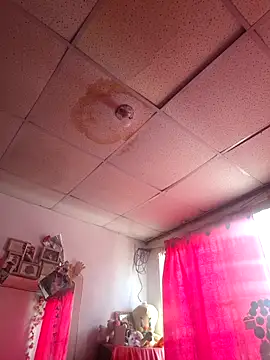 Snapshot of Natalykaty chatting on February 13, 2026, 5:09 pm Natalykaty online show from February 13, 2026, 5:09 pm