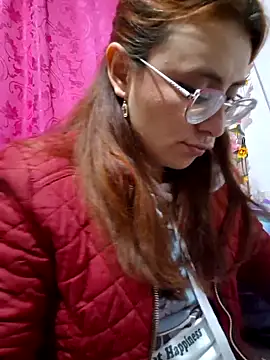 Natalykaty online show from May 9, 2026, 3:23 am
