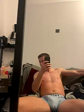 AndyArno2533 online show from September 14, 2025, 6:51 pm