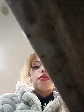 Snapshot of elisabethflores chatting on January 6, 2026, 10:01 pm elisabethflores online show from January 6, 2026, 10:01 pm