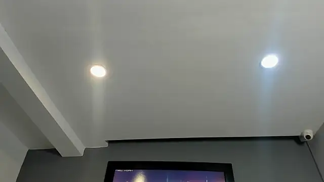 Snapshot of CharlotteCottin chatting on July 9, 2026, 11:14 am CharlotteCottin online show from July 9, 2026, 11:14 am