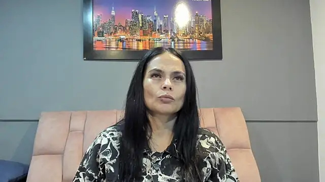 Snapshot of CharlotteCottin chatting on July 22, 2026, 11:13 am CharlotteCottin online show from July 22, 2026, 11:13 am