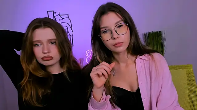 lily morty online show from September 13, 2025, 7:13 pm