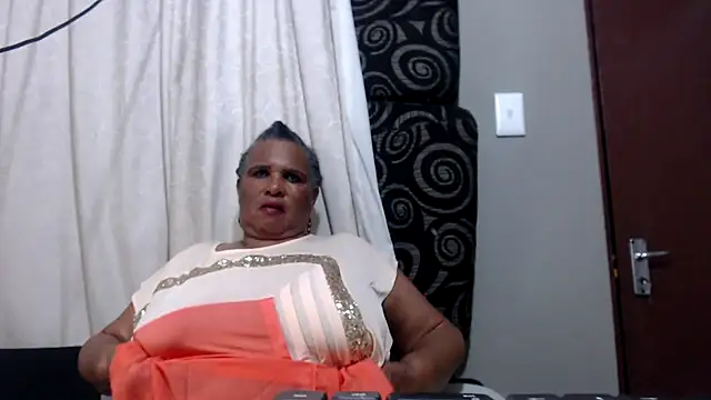 GrandBustyMelon online show from December 3, 2025, 5:00 pm